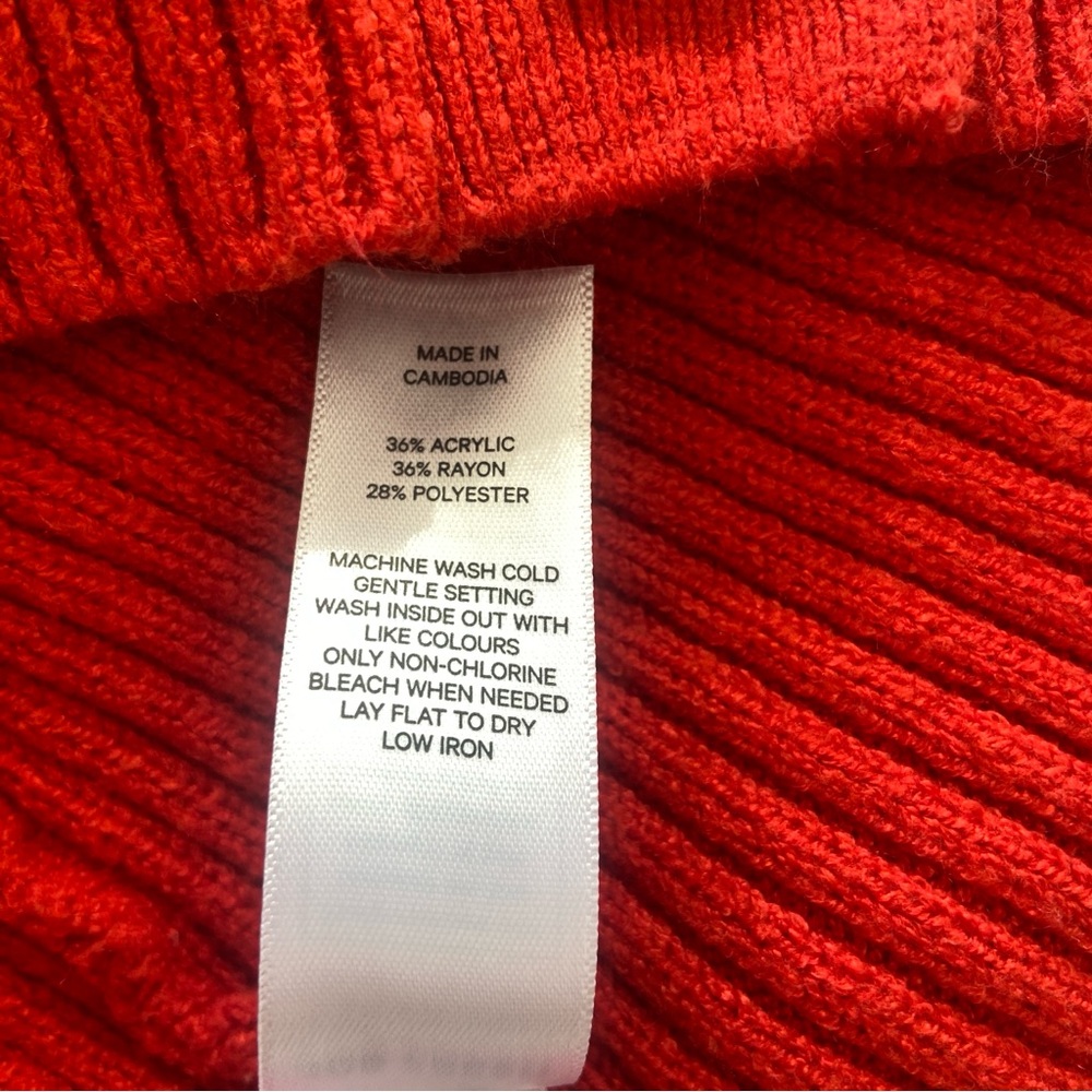 JOE FRESH BRIGHT RED RIBBED CARDIGAN WITH TORTOISE SHELL BUTTONS, LARGE - Picture 7 of 7